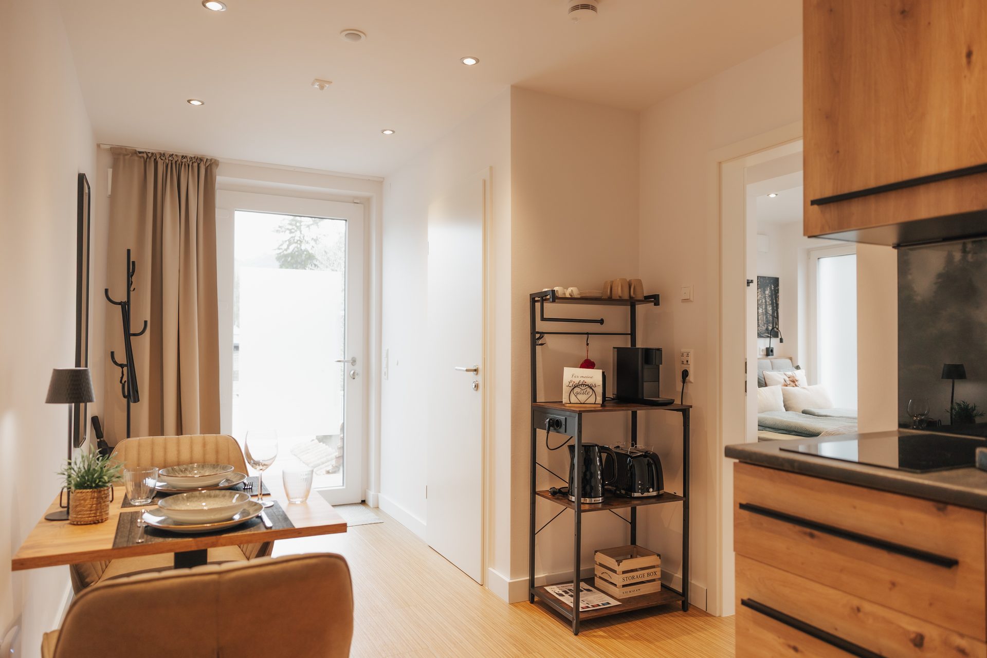 Wohnbereich und Küche der Ferienwohnung Schwarzwaldnest in Kappelrodeck